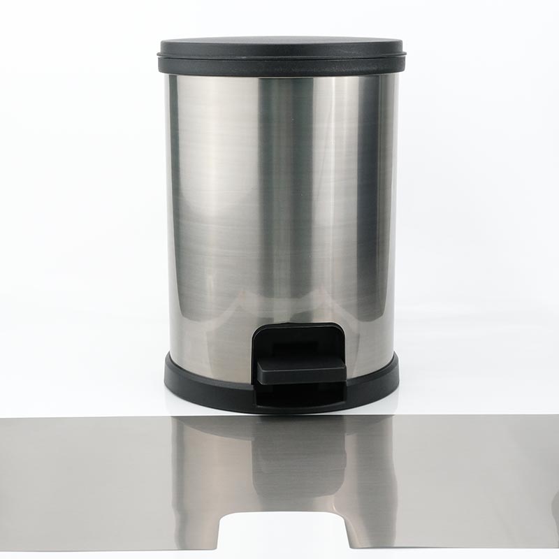 Vuilnisbak spuitgieten in mallabel